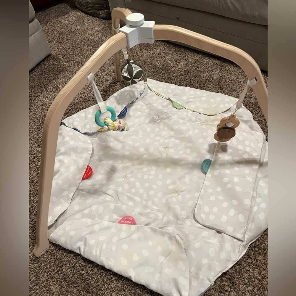 Lovevery Play Gym Mobile